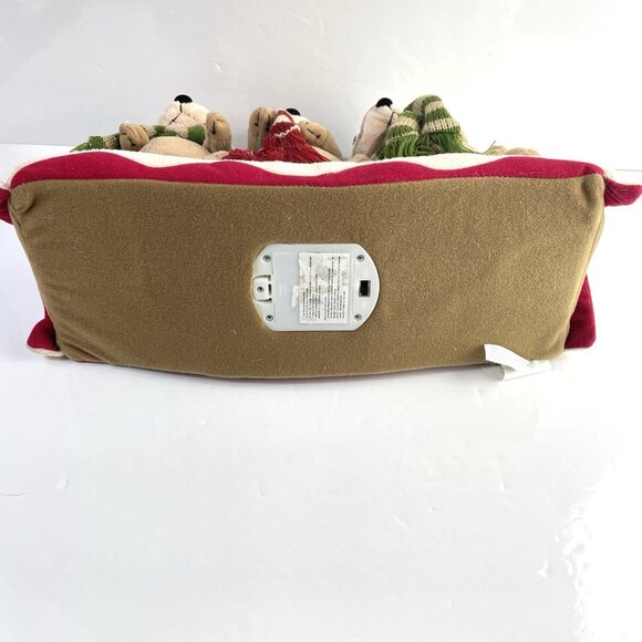 Vintage Singing Christmas Chipmunks Plush Carlton Cards Animatronic Squirrel - Picture 13 of 16